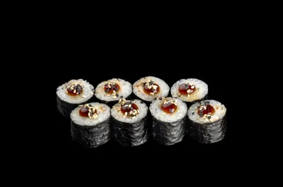 Макидзуси с копченым угрем