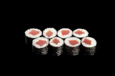 Макидзуси с тунцом